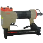 ⁦دباسة هوائية 8-16ملم 100قطعة Agrafeuse Pneumatique 100 Pièces CROWN CT38117⁩ - الصورة ⁦3⁩